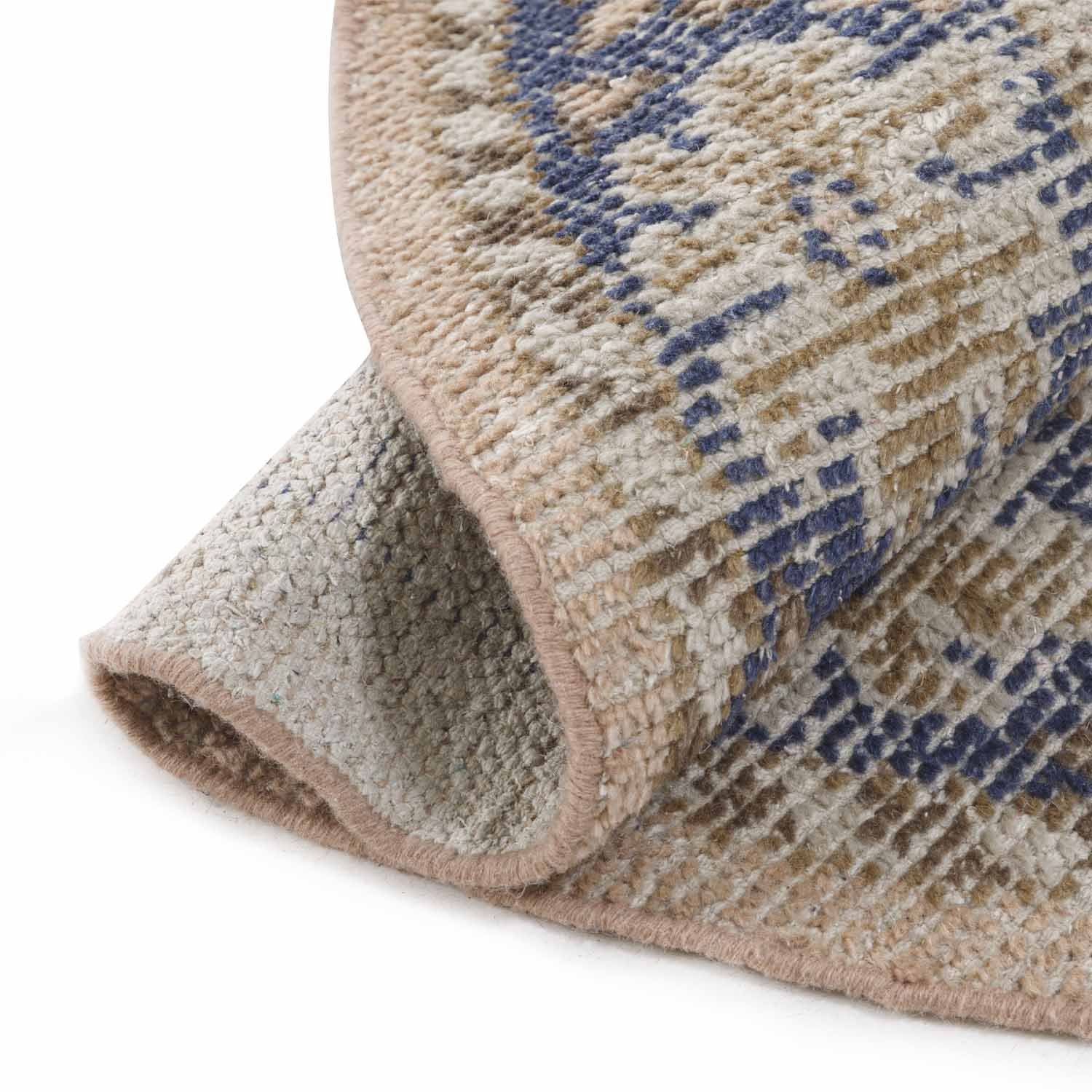 Chalet Hand Knotted Round carpet - Image 2