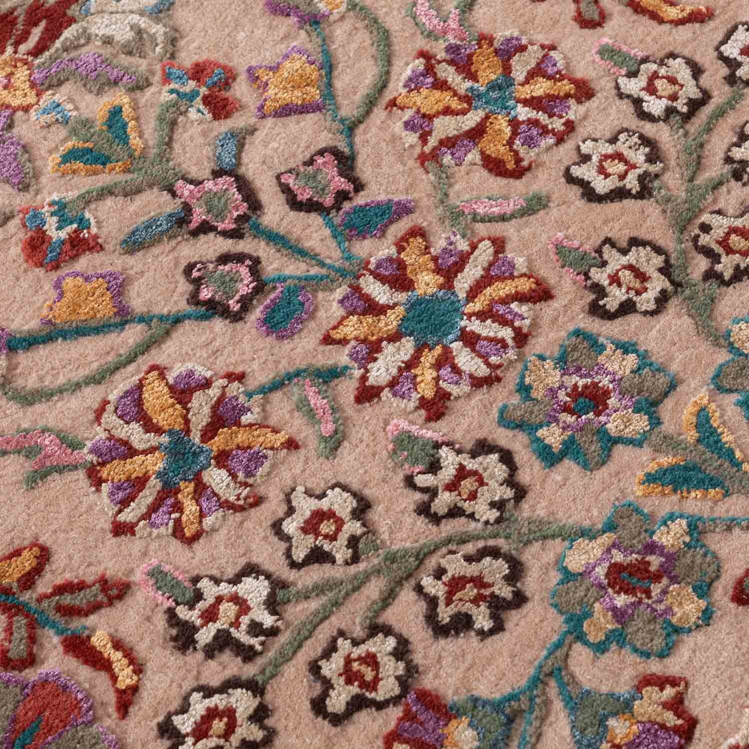 Yasmeen Hand Tufted Woollen And Viscose Round carpet - Image 4