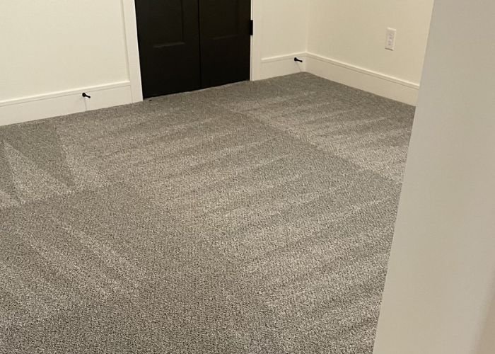 Wall to wall carpets